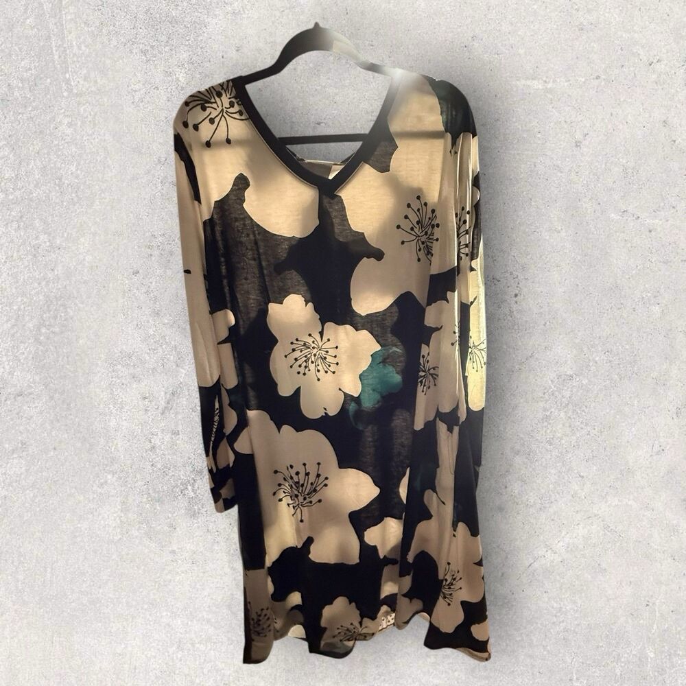 Lularoe Emily Dress Size 3XL NWT Black, Teal And White  Floral Print